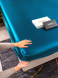 Bleu Royal